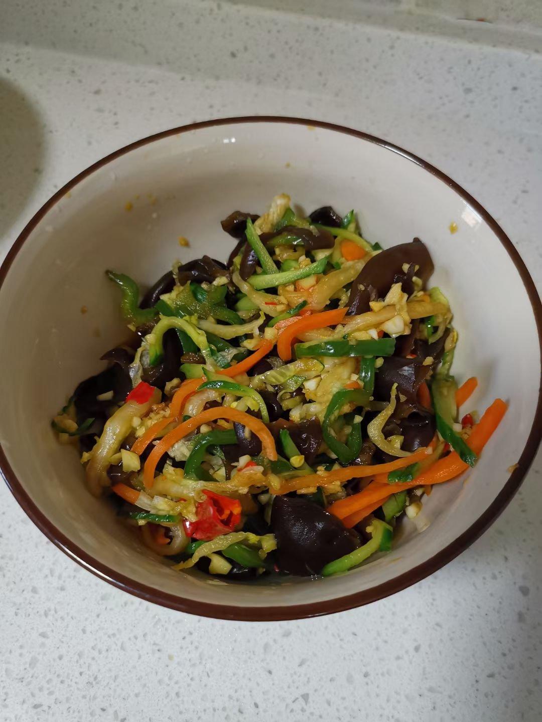 【凉拌木耳】按照我的做法，比饭店还好吃！调味汁是关键~好吃到停不下来