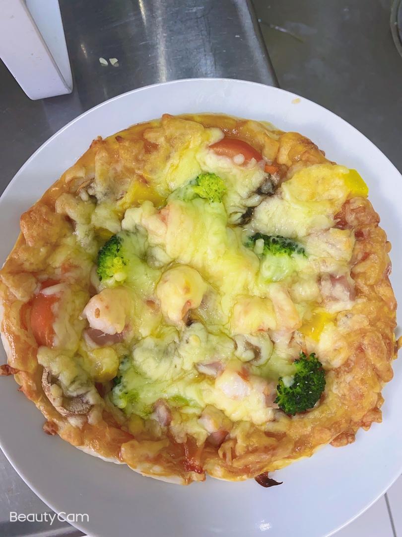 手抓饼披萨🍕（换成吐司披萨也可以！）