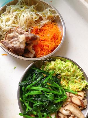 自制韩式拌饭😊的做法 步骤3