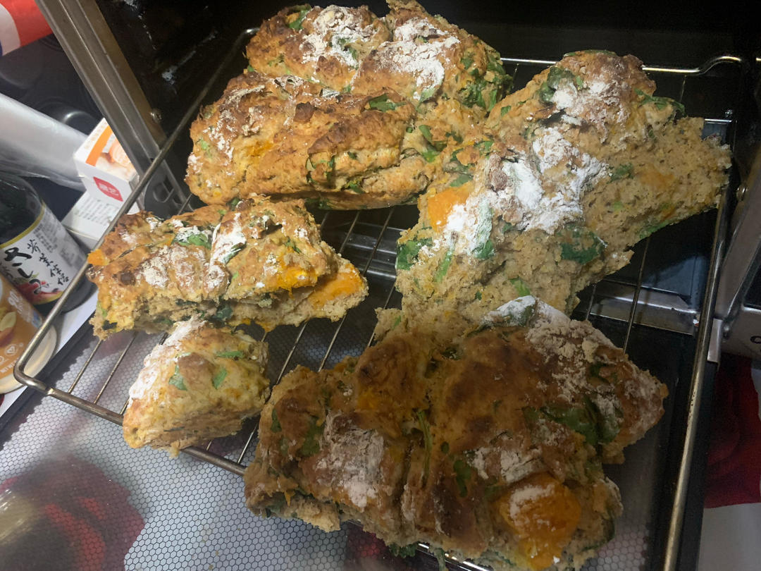 菠菜南瓜奶酪丹波面包丨健康·烘焙