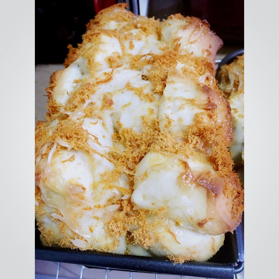 肉松手撕面包—超软会爆浆的面包哟