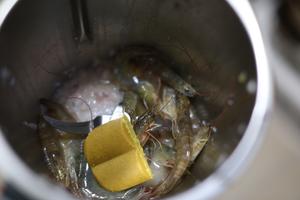 美善品的超简单咖喱虾的做法 步骤3