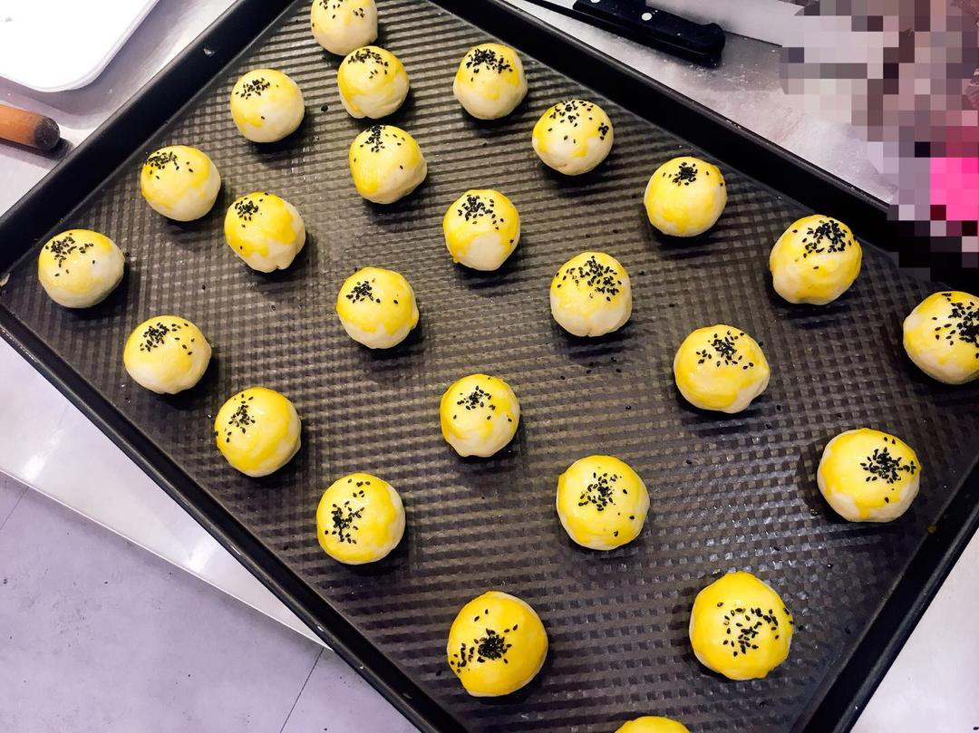 层层酥—蛋黄酥