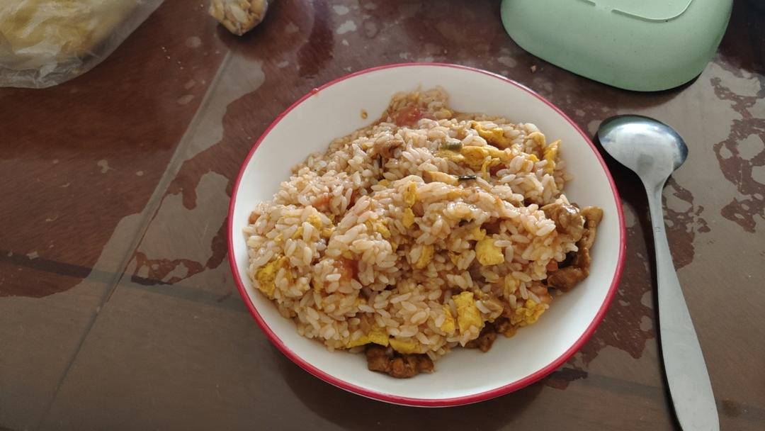 酸甜浓郁～超开胃🔥番茄滑蛋牛肉饭