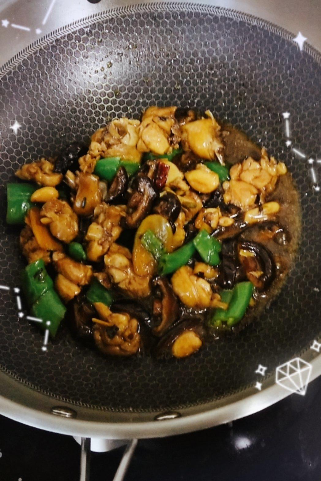 黄焖鸡米饭