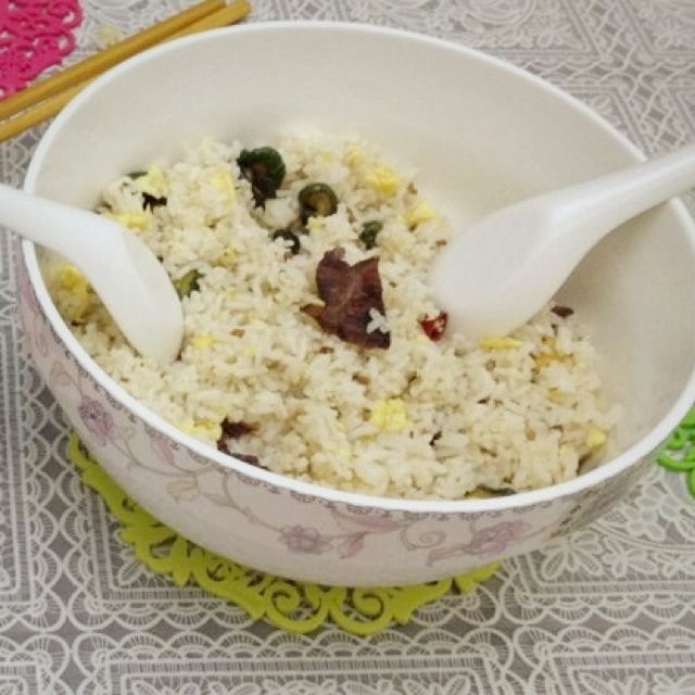 家常蛋炒饭