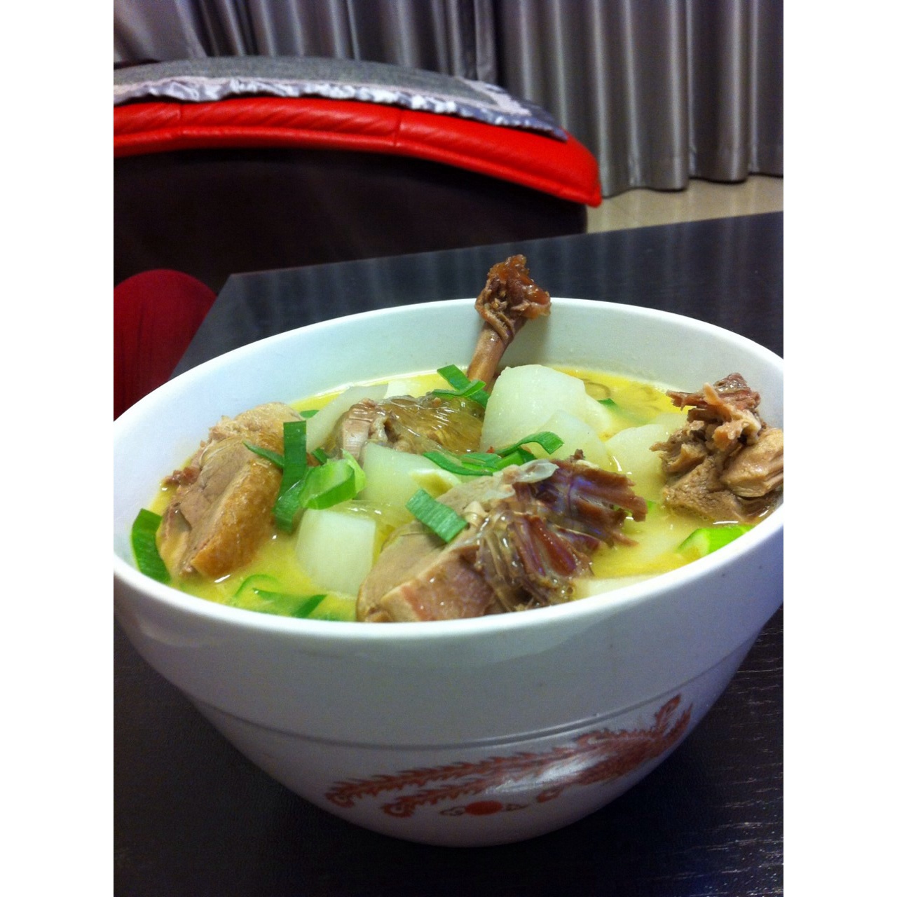 板鸭萝卜煲