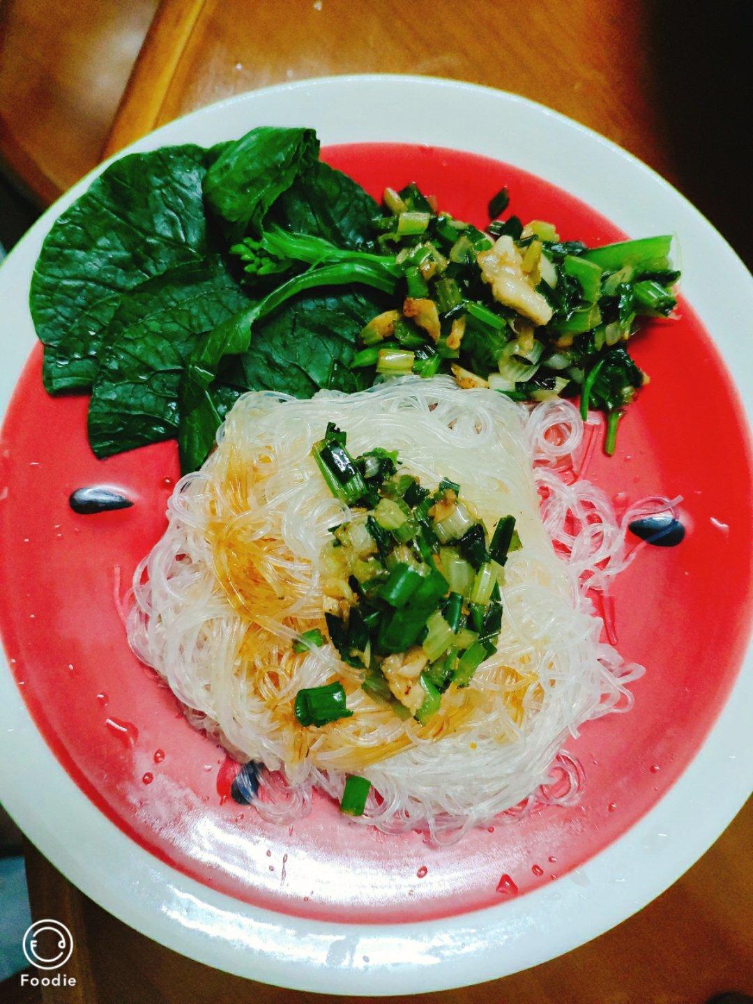 凉拌粉丝(夏天的最爱)