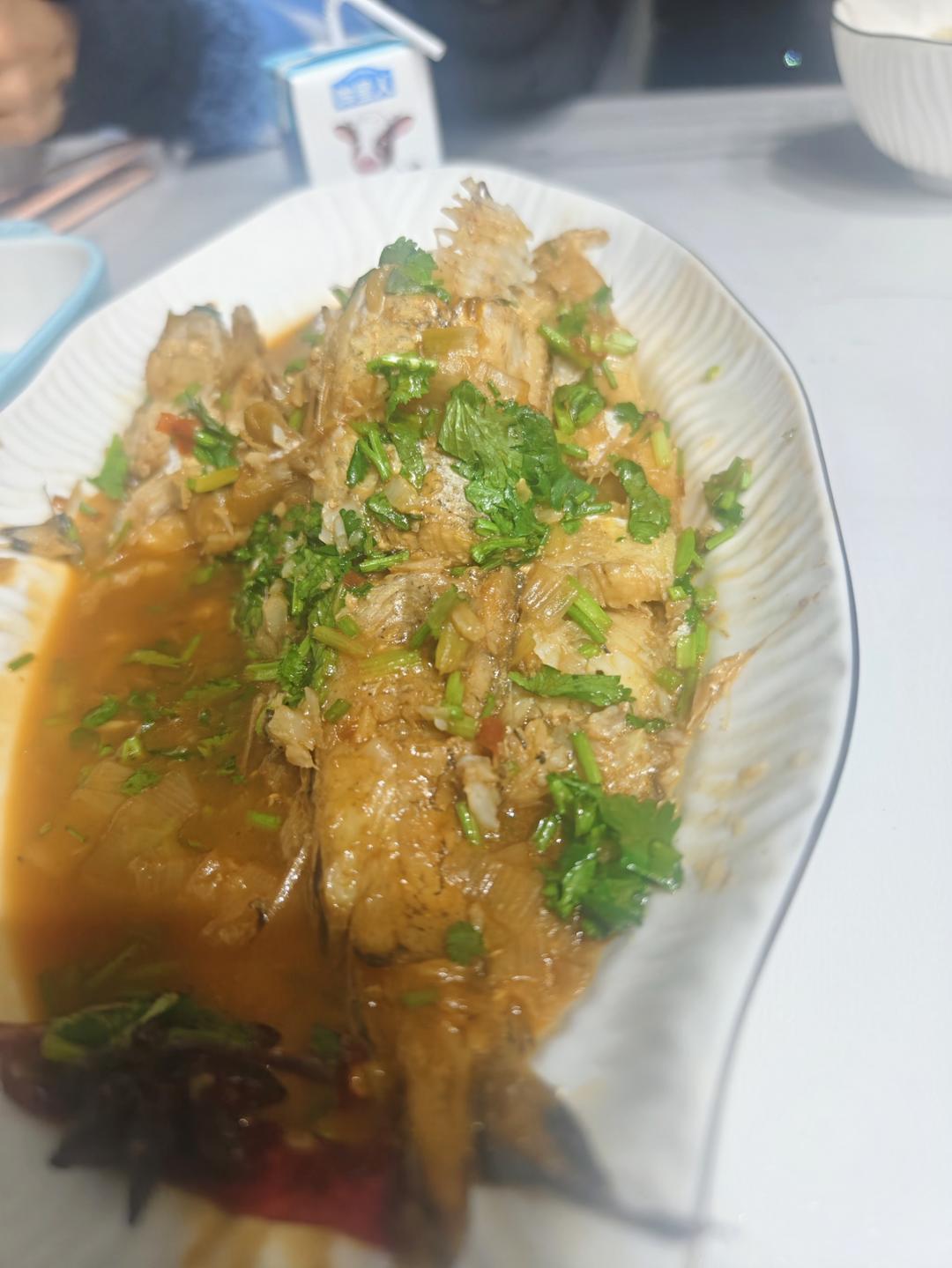 炖凤尾鱼