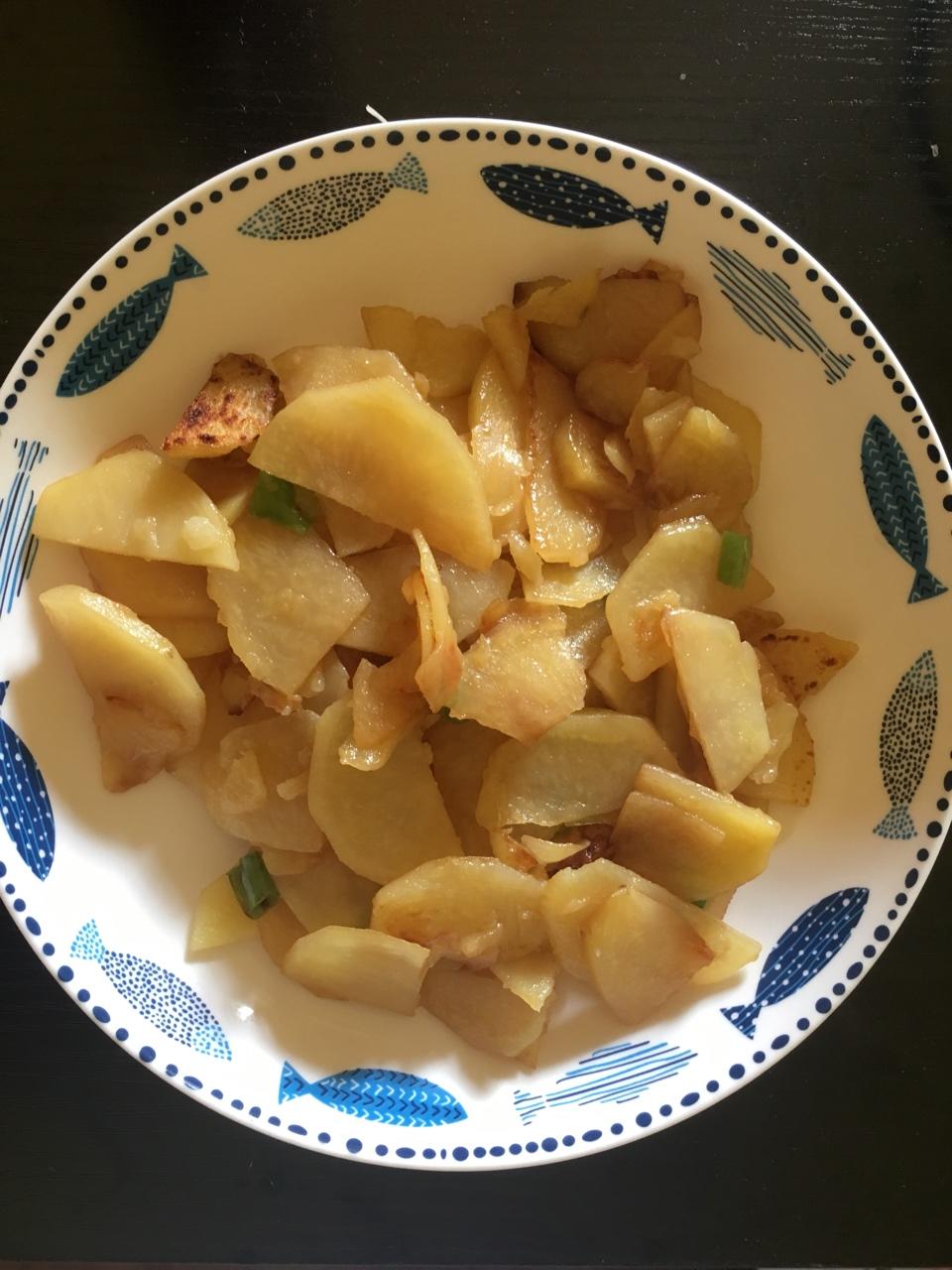 家常炒土豆片