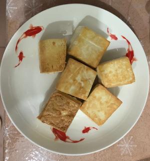 香菇肉末煎豆腐的做法 步骤5