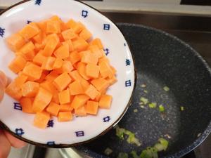 芹菜胡萝卜虾仁粥的做法 步骤5