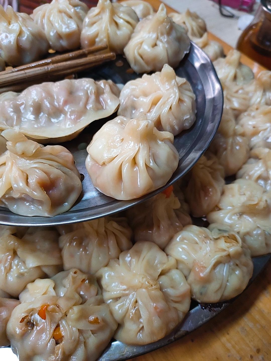 杂烩｜汤底+蘸料:)