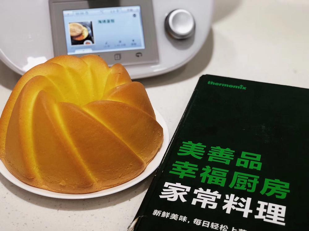 媲美戚风的6寸海绵蛋糕（8寸配方见小贴士）的做法