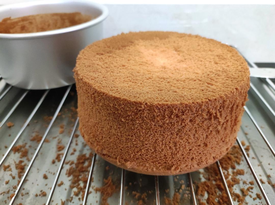 超柔软6寸戚风蛋糕(附8寸配方)零失败 超详细‼️含操作视频