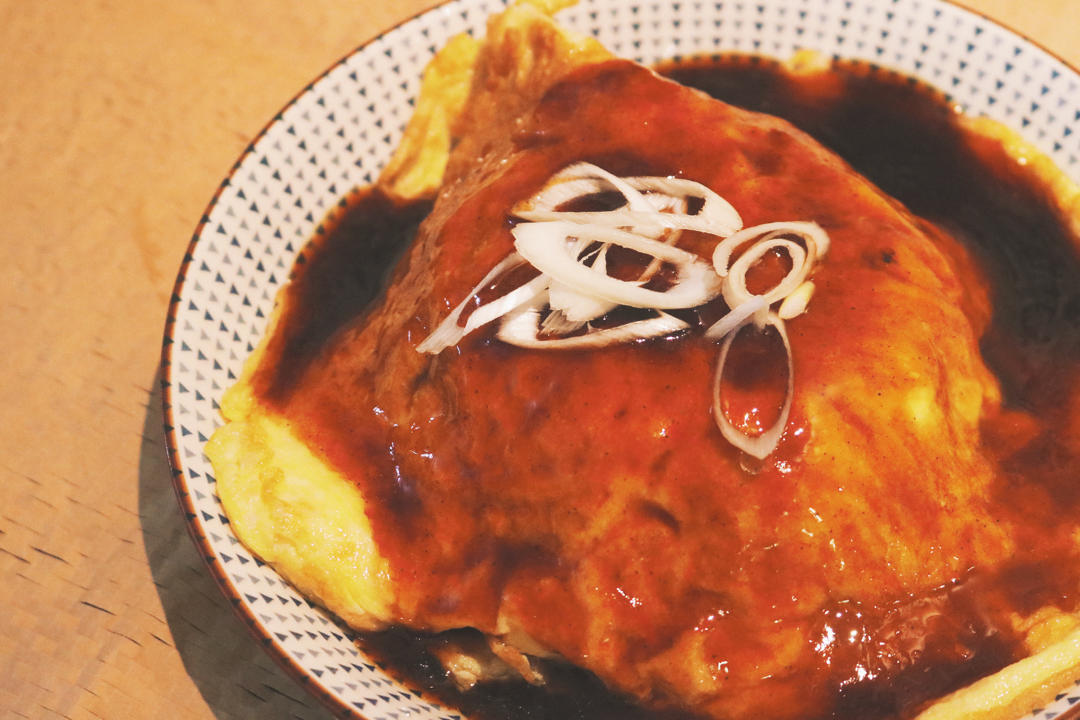 西瓜挖着焖猪肉做的天津饭(天津丼)——— 日本料理长的味道