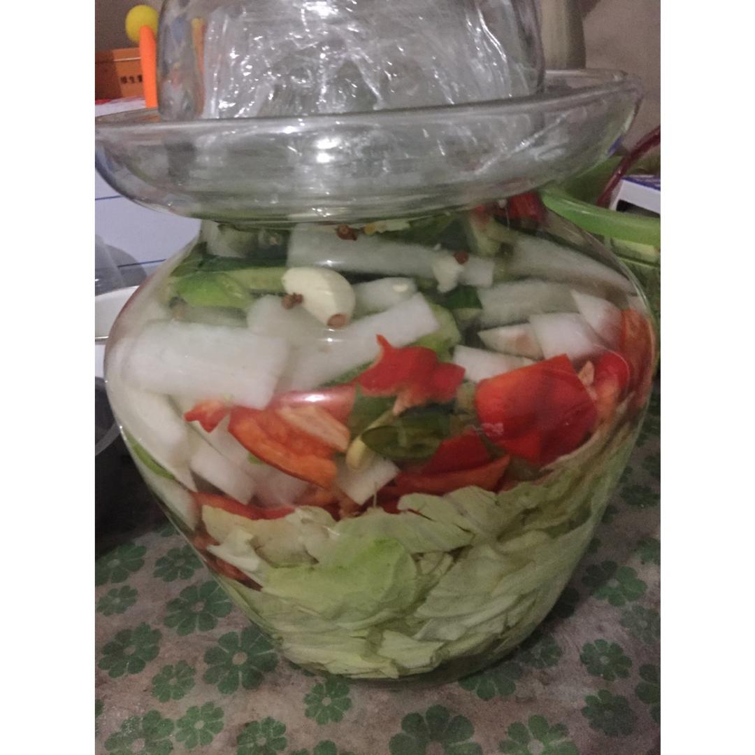 用玻璃瓶做四川泡菜