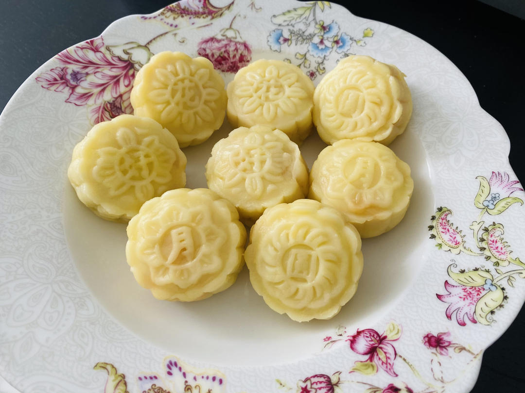 《Tinrry下午茶》冰皮月饼（奶黄馅）