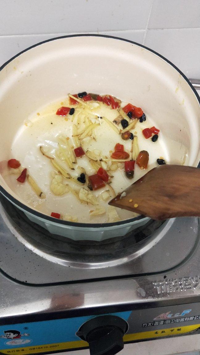 莲藕排骨汤【8月北鼎珐琅铸铁锅食谱】
