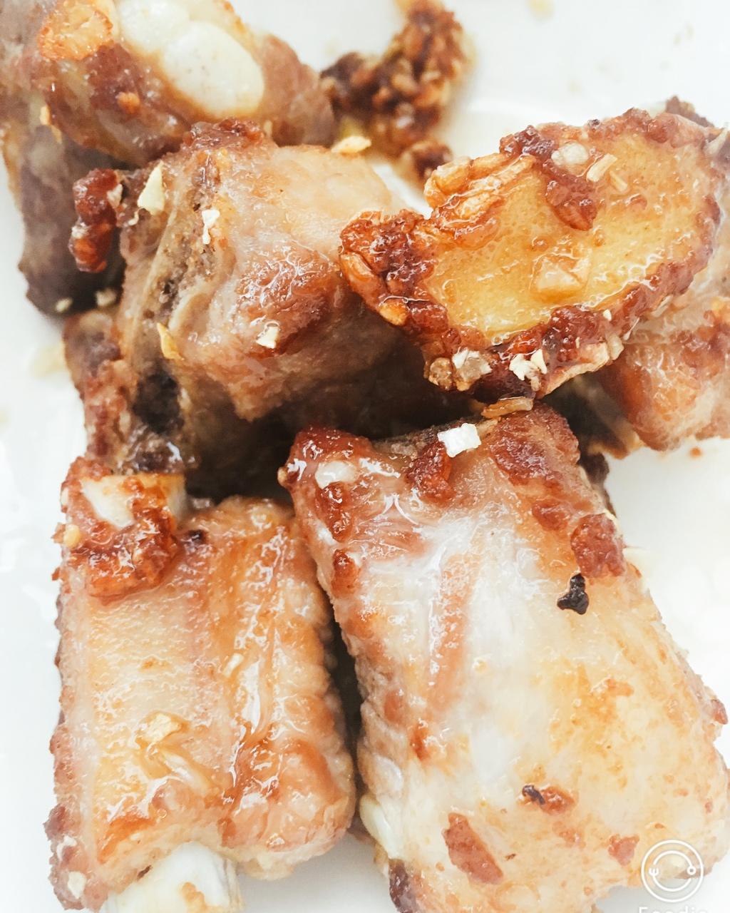 蒜香排骨