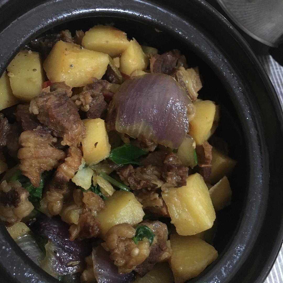 一个话唠包教包会的香浓红烩牛腩