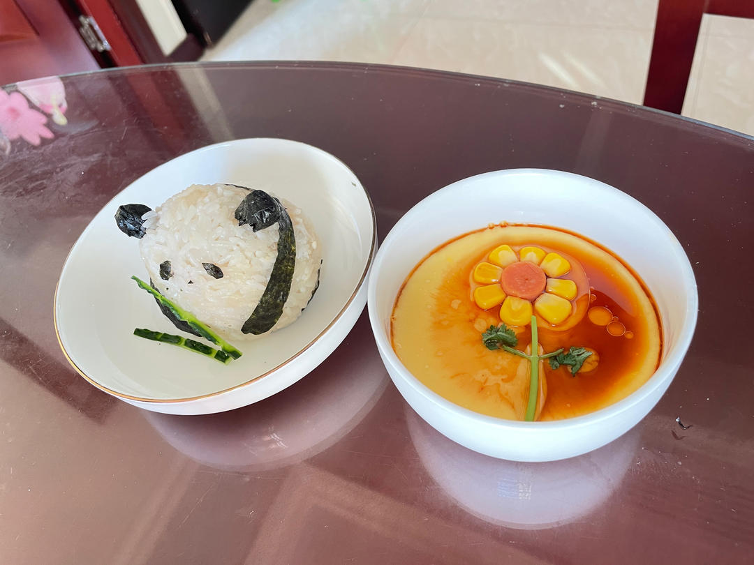 熊猫饭团｜花花，果赖