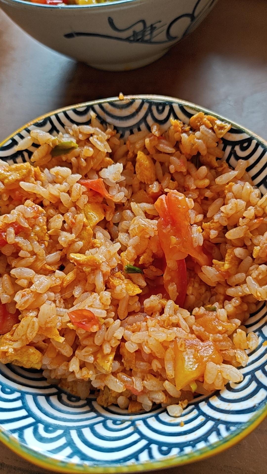 番茄鸡蛋炒饭