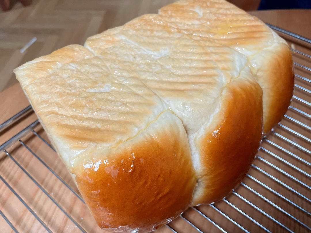 又香又白又温柔--蛋奶吐司