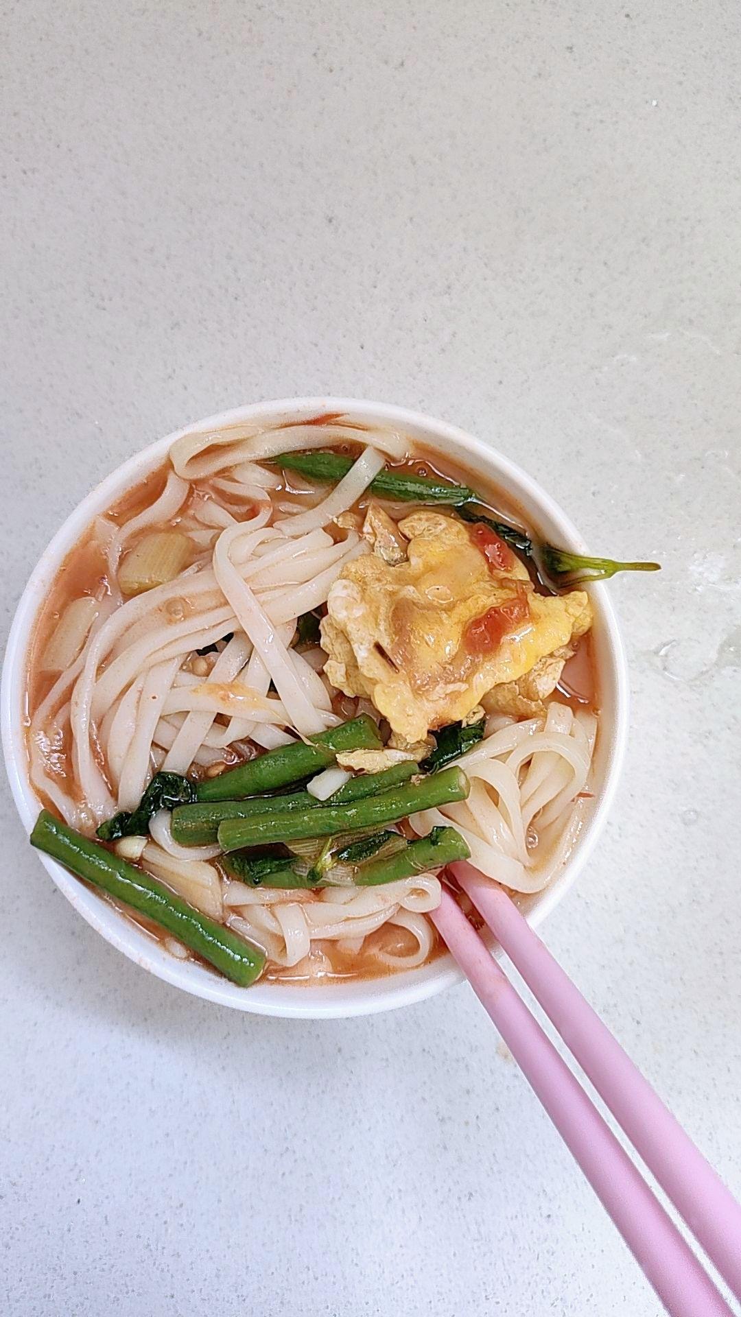 全家最爱西红柿鸡蛋汤面