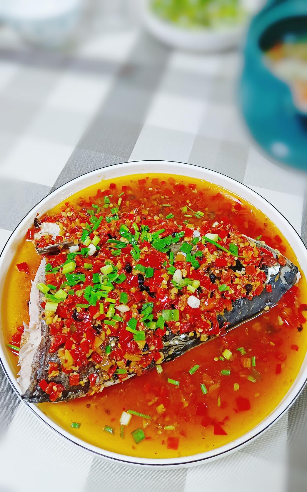 轻松搞定～剁椒鱼头