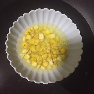 布丁口感之嫩滑玉米蛋的做法 步骤3