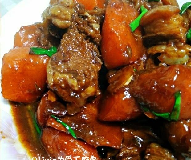 红烧羊肉炖胡萝卜