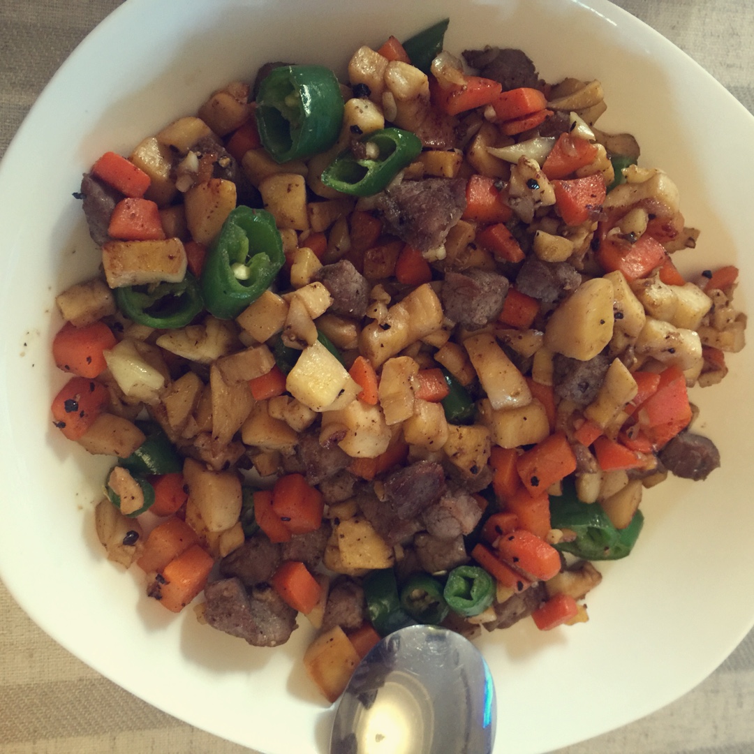 黑椒杏鲍菇牛肉粒