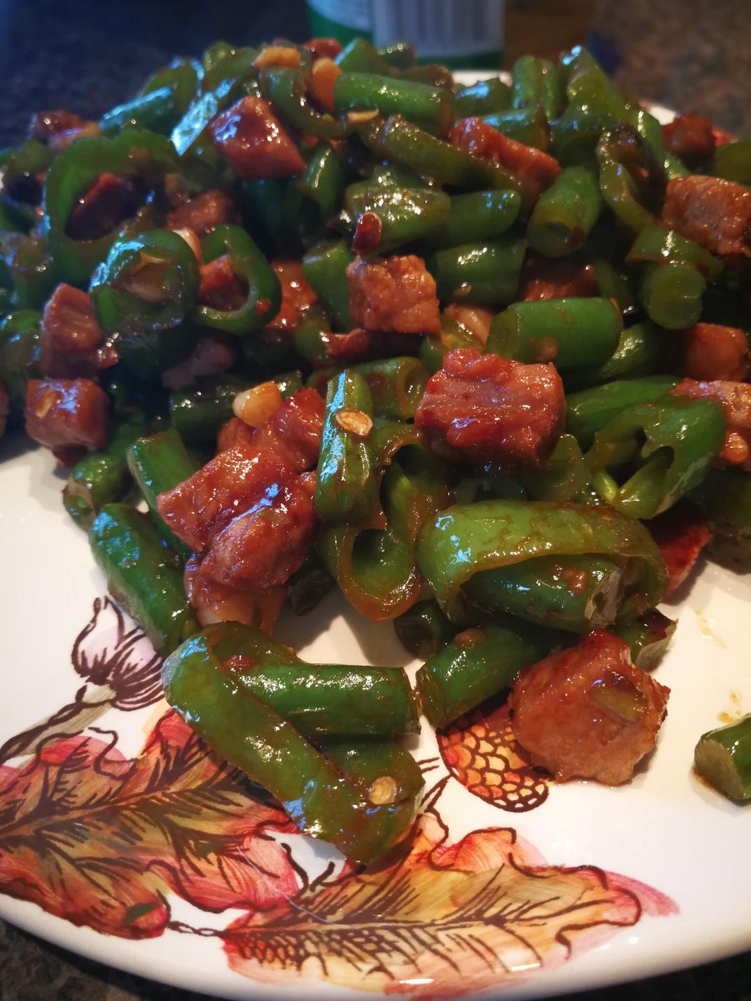 肉沫豆角下饭菜