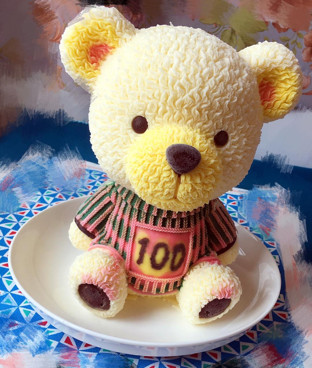 ddcc妈妈做的立体小熊蛋糕