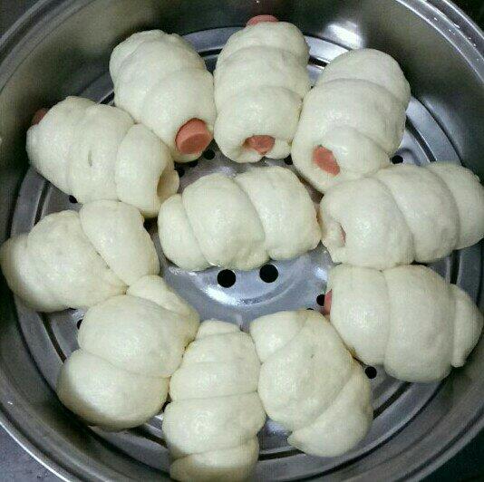 狂吃不胖笑口常开做的火腿肠馒头