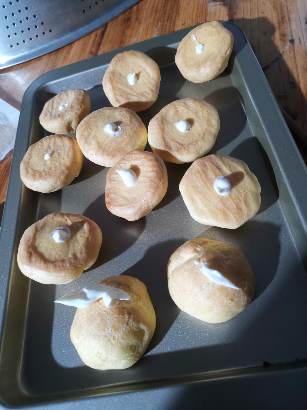 简单易成功的奶油小泡芙做法