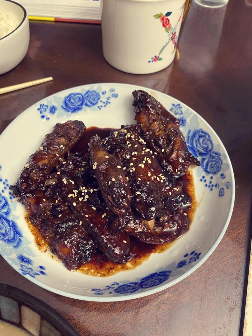 【电饭煲蜜汁鸡翅】