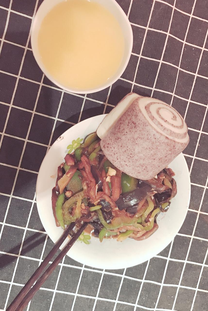 老丁的私房菜-油焖茄子