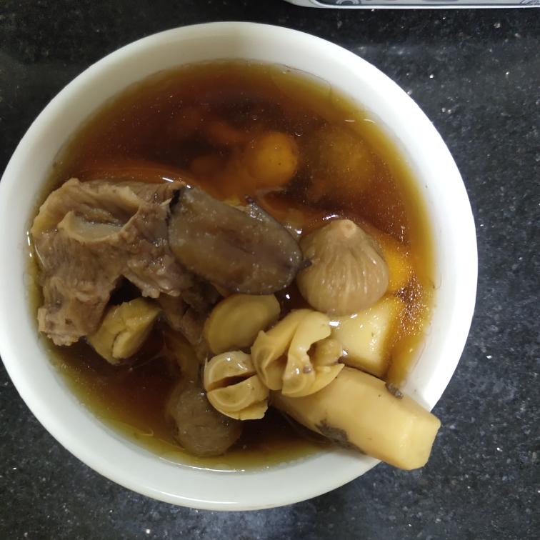 健脾｜山药莲子排骨汤