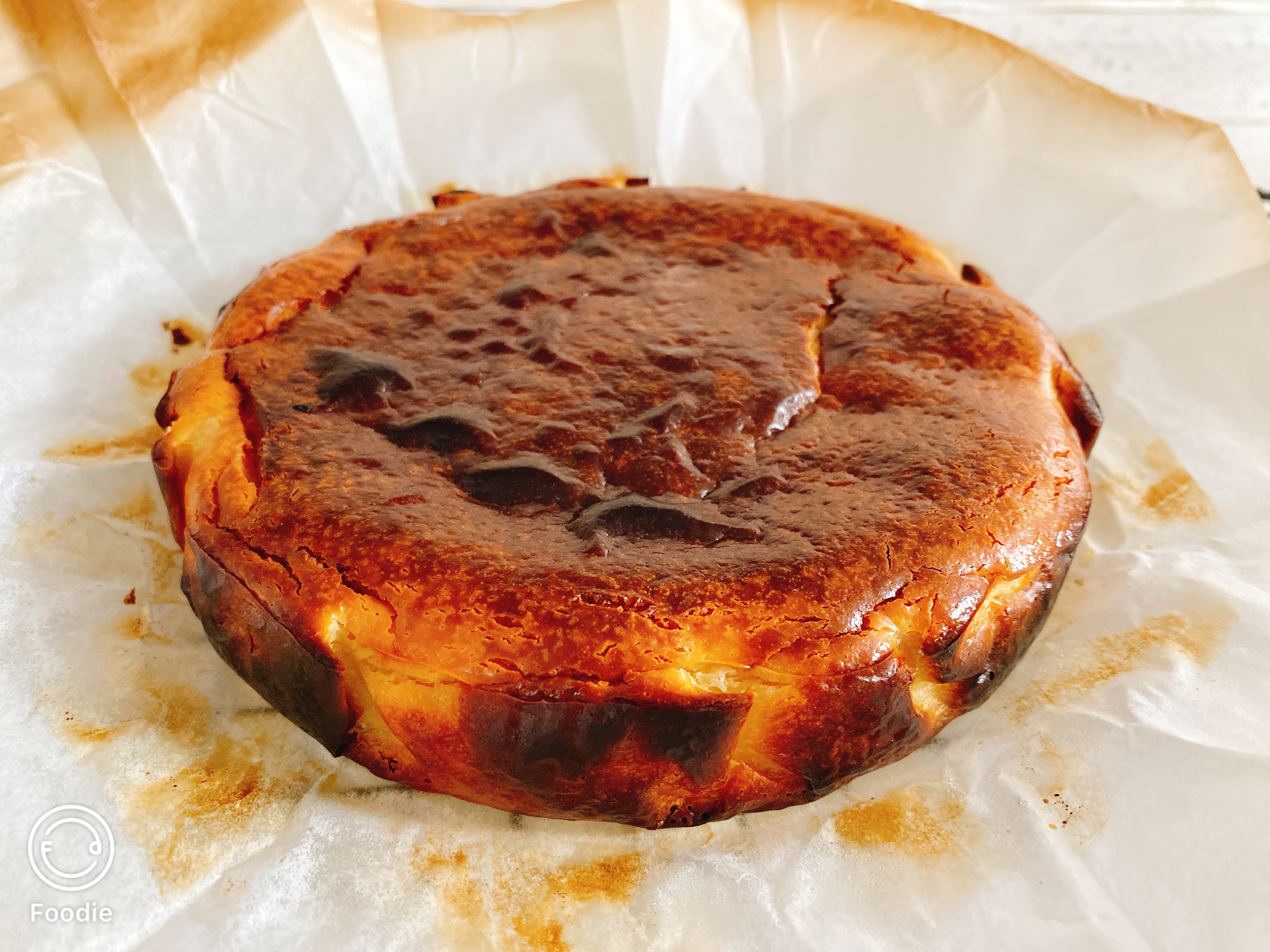 极简版快手原味巴斯克烧焦芝士蛋糕 Original Basque Burnt Cheesecake（无淀粉版）的做法
