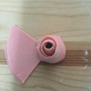 粉色少女梦幻玫瑰花面包的做法 步骤8