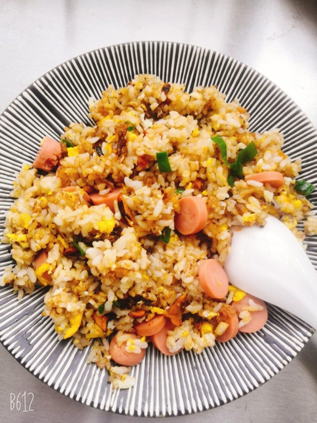 好吃到停不下来的酱油蛋炒饭