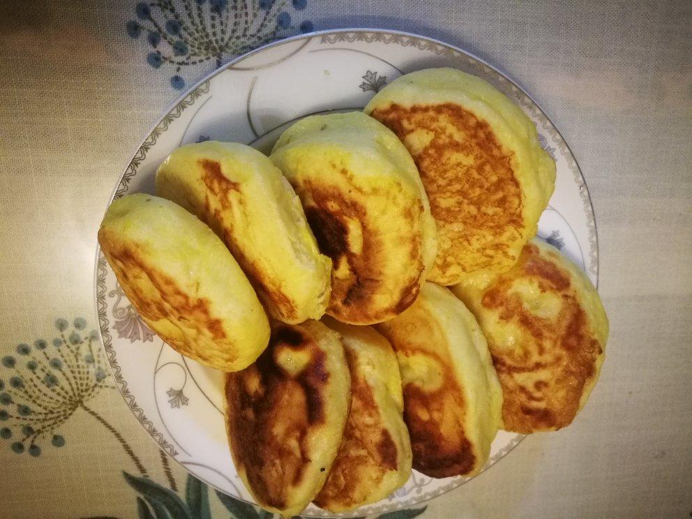 平底锅烙出来的·养胃山药饼·小面包