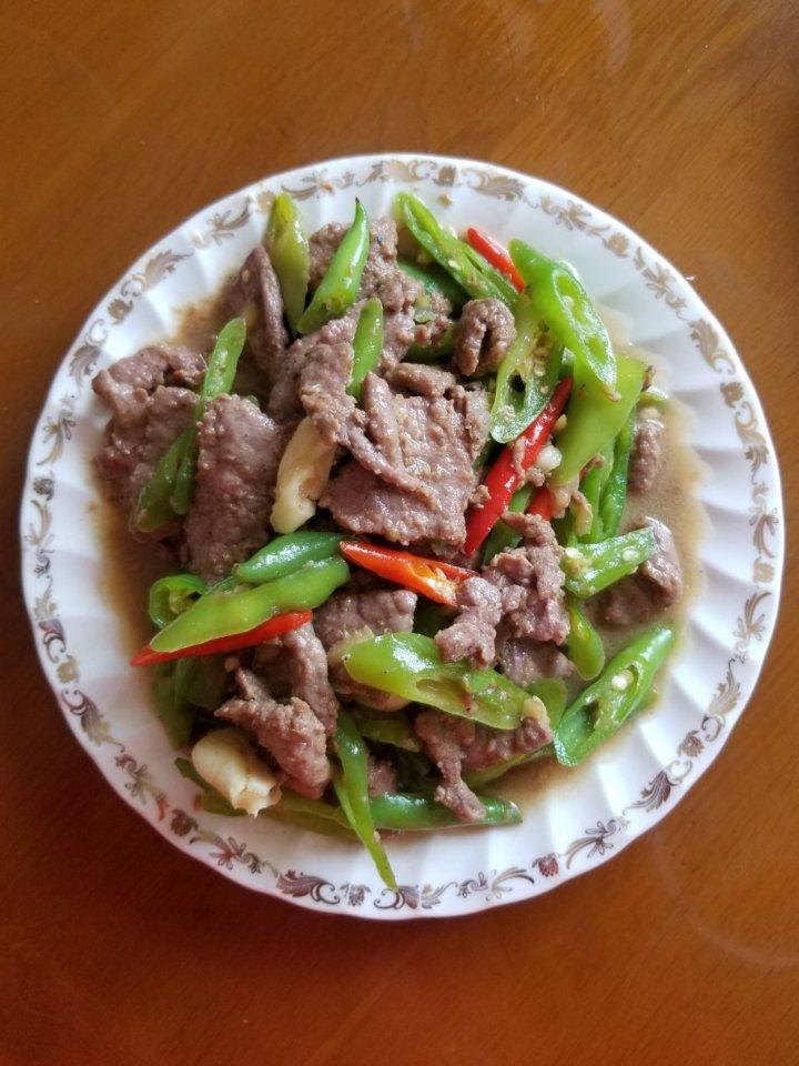 绝对不会炒老的尖椒牛柳