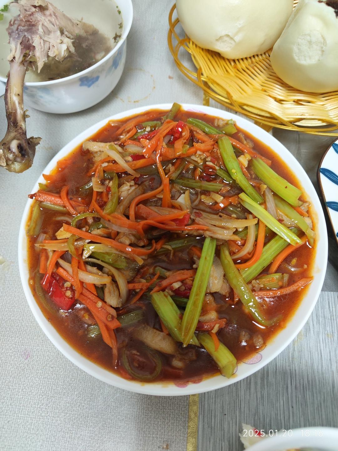 鱼香肉丝（下饭家常菜）