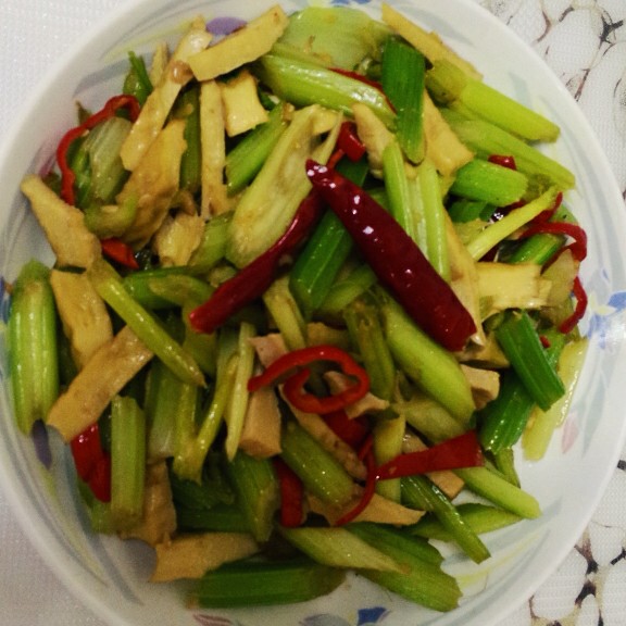 香芹炒豆干