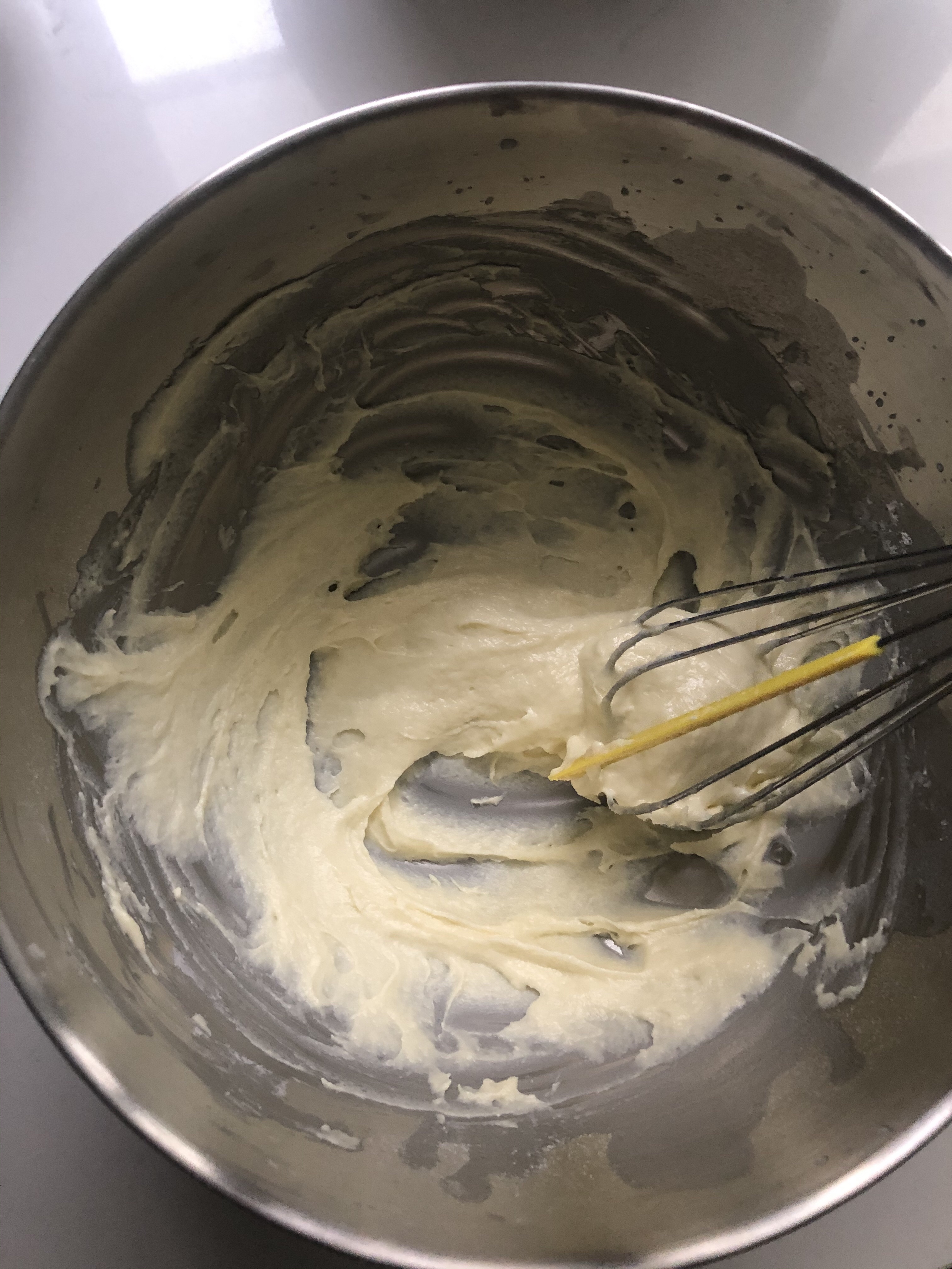 奶油蛋糕卷（用烤箱自带烤盘）的做法 步骤5