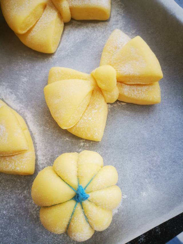 蝴蝶结🎀面包