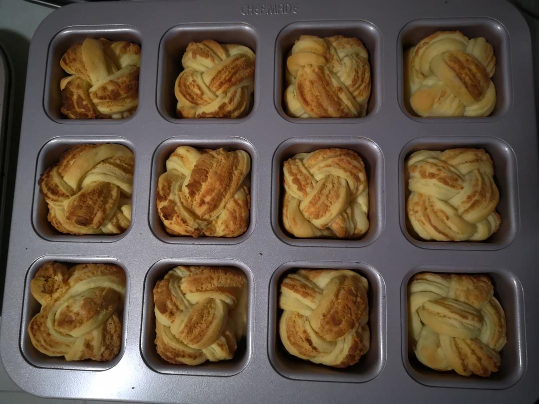 咸蛋黄奶酥mini小吐司